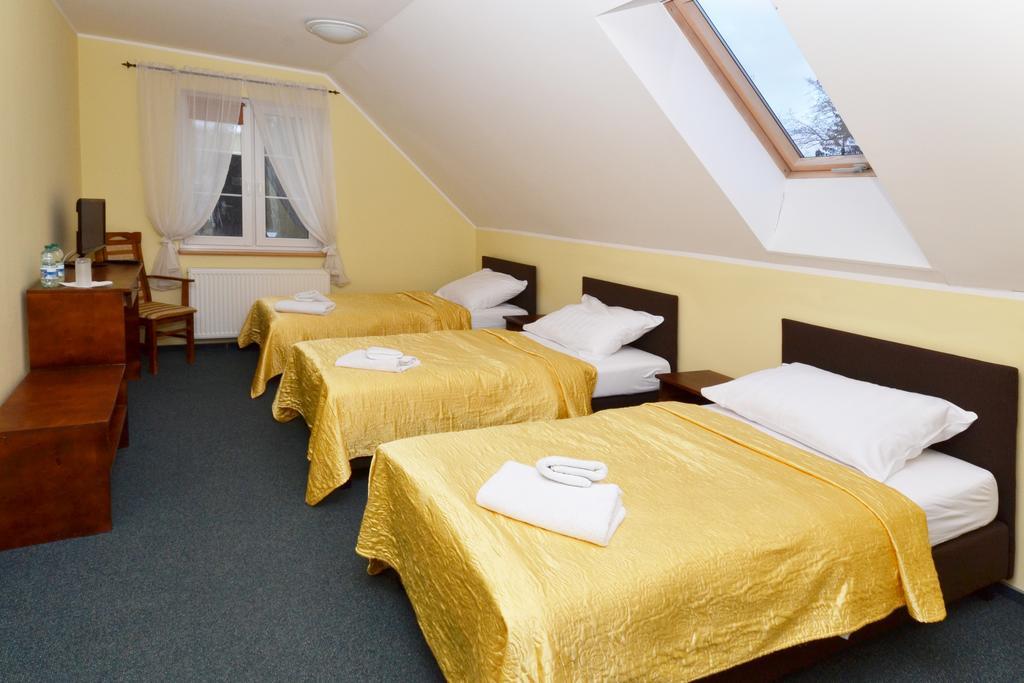 Hotel Pawlakowa Zagroda Grabiny-Zameczek Zimmer foto