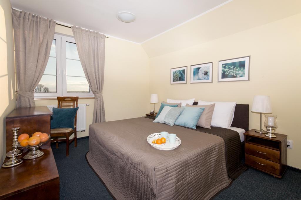 Hotel Pawlakowa Zagroda Grabiny-Zameczek Zimmer foto